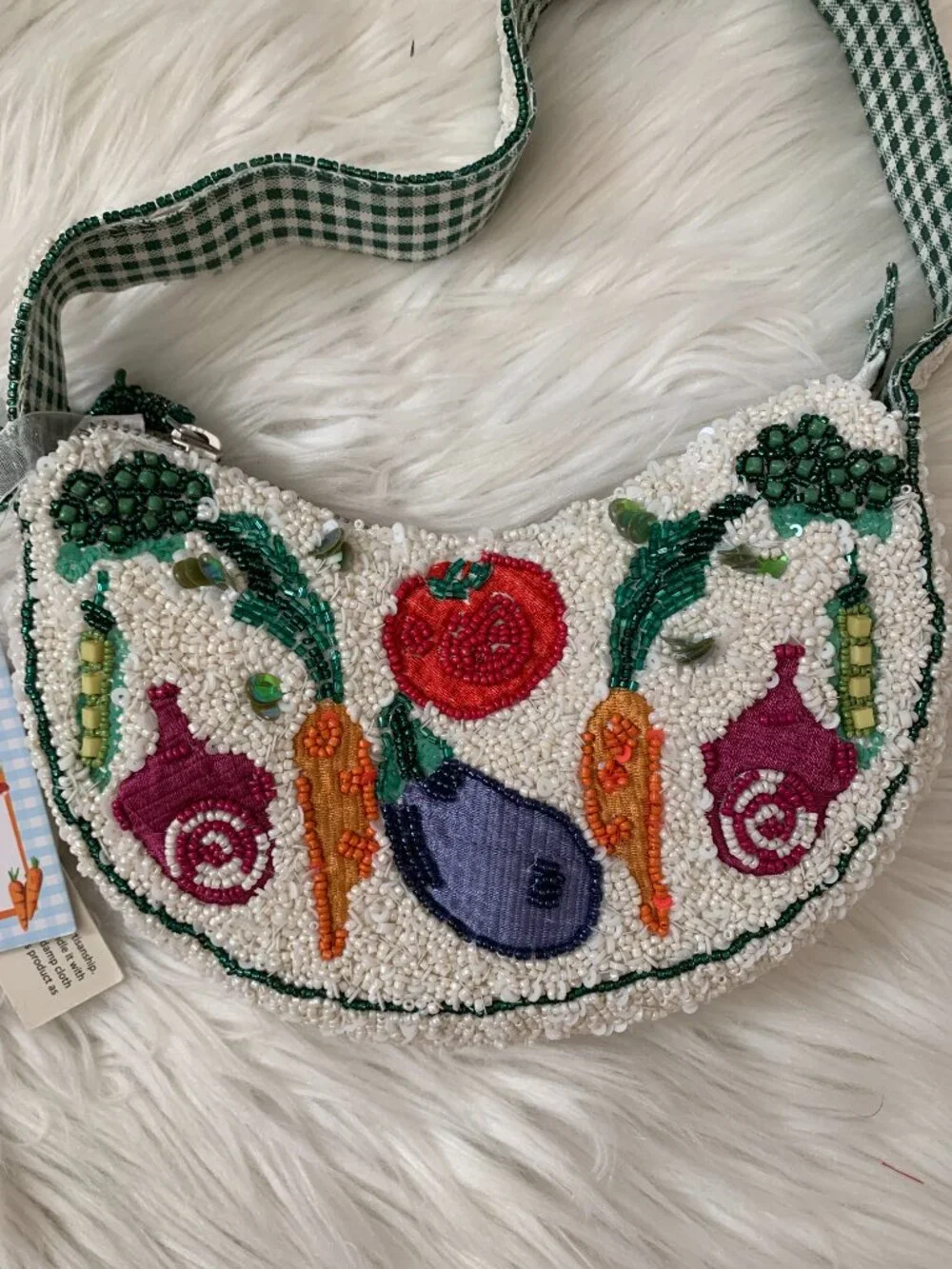 HANDCRAFTED IN INDIA Vegetable Garden Clutch Bag in White/Green